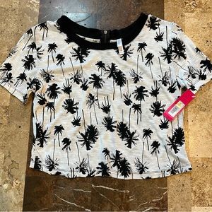 Women’s SZ S XHILARATION BNWT CROPPED PALM TREE 🌴 WHITE & BLACK TOP